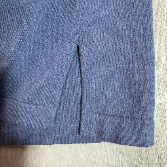 J.Jill Longline V front Button Cardigan,Cornflower Blue, Size Medium - Picture 6 of 11